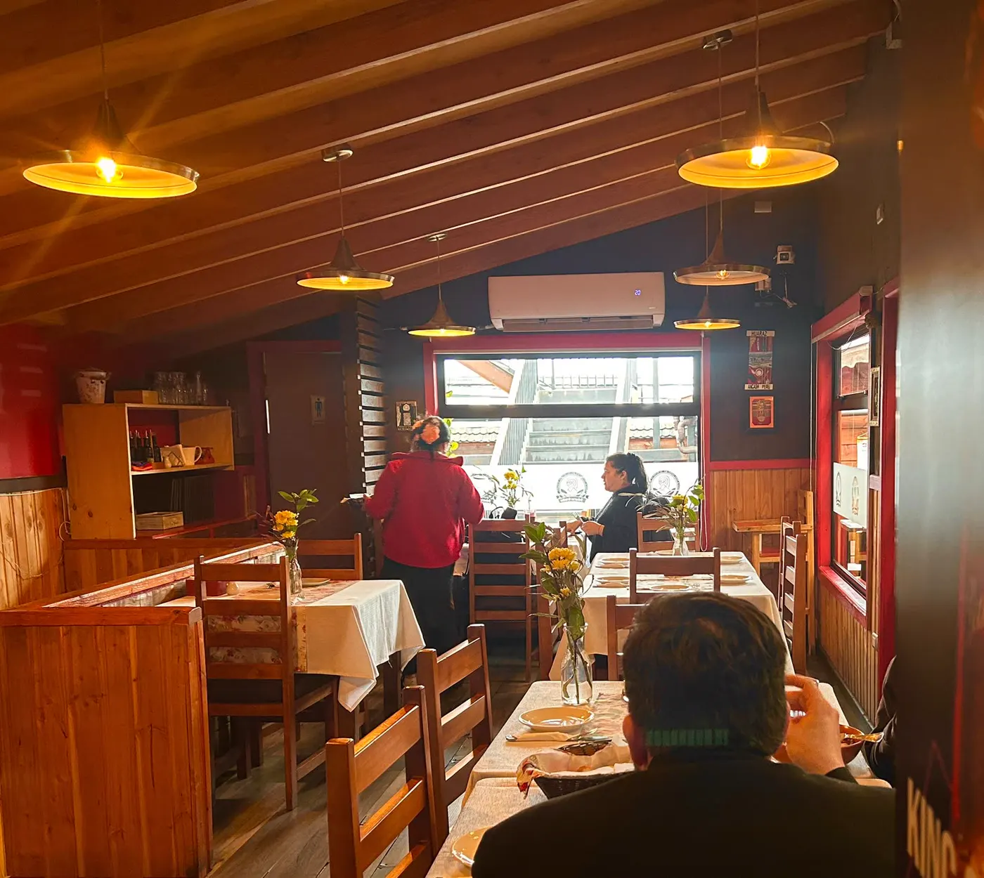 Mesas del restobar
